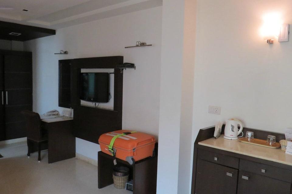 The Metropolis Near Rk Ashram Metro Station New Delhi